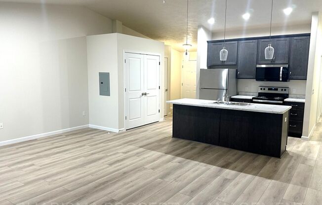 32nd Street Condominiums