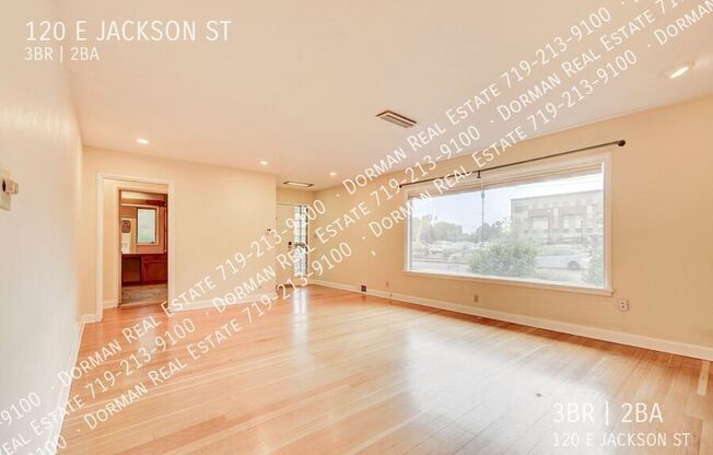 120 E JACKSON ST