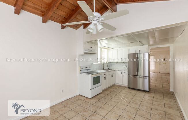 2 beds, 1 bath, 1,100 sqft, $2,988, Unit 4439 Estrella