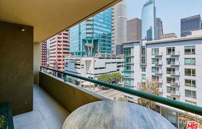 2 beds, 2 baths, 1,193 sqft, $3,300, Unit 805