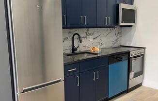 1 bed, 1 bath, $3,800, Unit 4PH