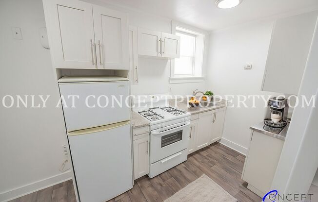 Studio, 1 bath, 200 sqft, $799, Unit 07 Studio-R