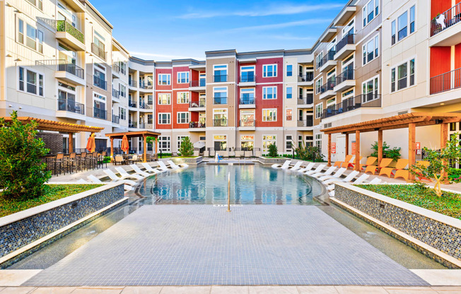 Waterford Market Apartments Pool Dallas Texas Apartments with outdoor pool