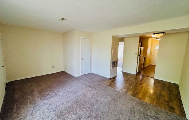 ONE BEDROOM/ONE BATH - SOUTH HUNTSVILLE LOCATION!