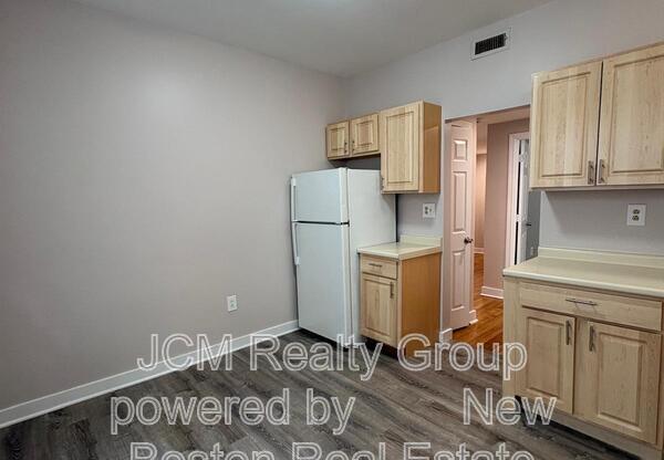 41 HIAWATHA RD