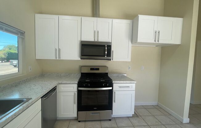 3 BDRM, 2BA+ 2 Car Garage in San Marcos available for rent!