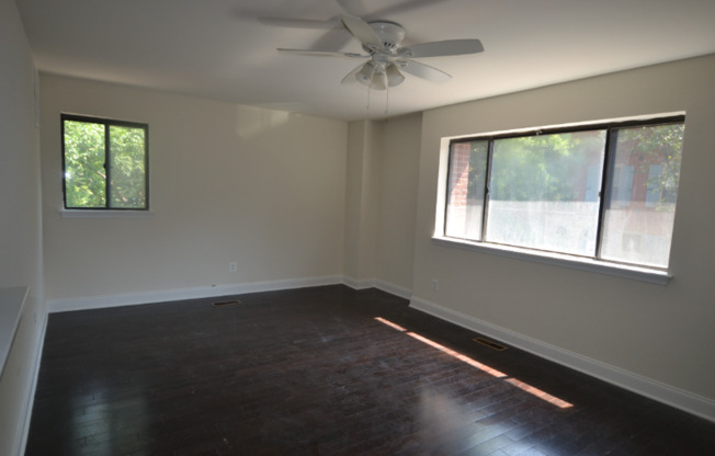 336 S 6 ST