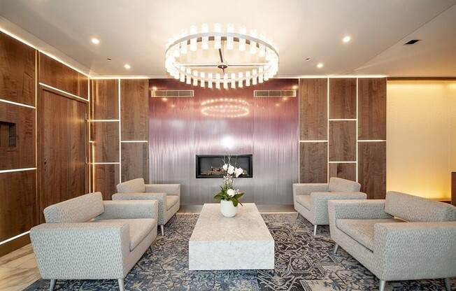 2 beds, 2 baths, 983 sqft, $4,500, Unit 1221