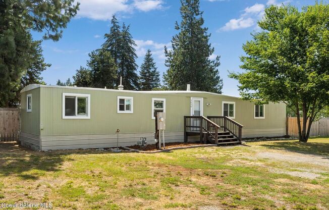 Manufactured Home 3 bed 1.5 bath RV Parking/Fenced Yard