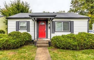 Charming 3-Bedroom Home with Modern Upgrades & Spacious Yard – Your Dream Home Awaits!