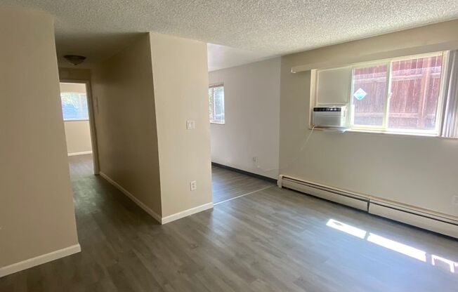 1 bed, 1 bath, 600 sqft, $1,000, Unit Unit 102