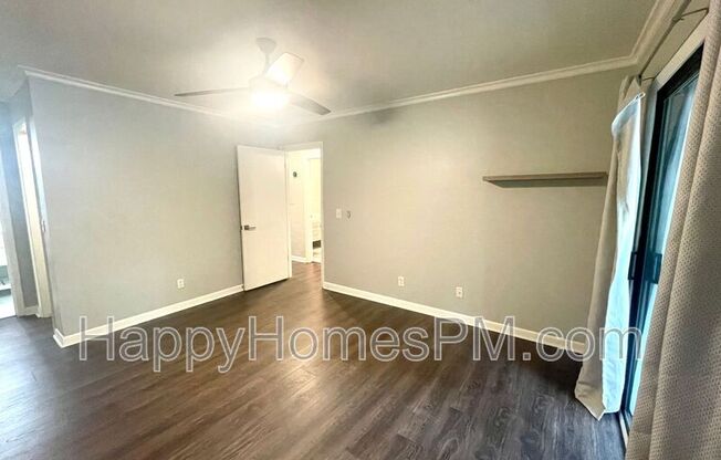 2 beds, 2 baths, 1,060 sqft, $2,200