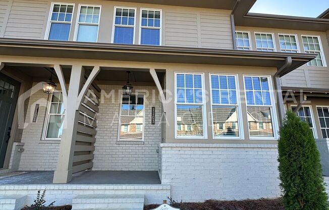 New Build Townhome- Available NOW!!