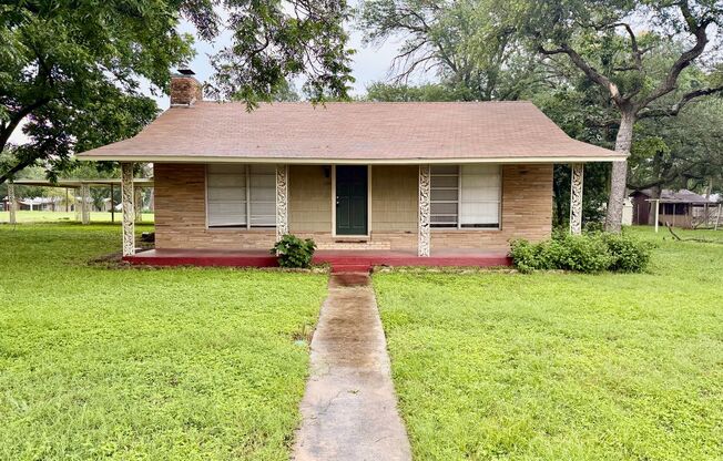 Unbeatable Location! Walk Across the Street to TXST Campus