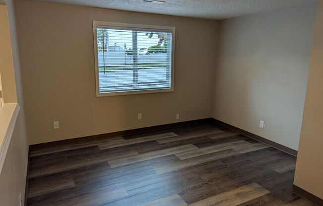 2 beds, 1.5 baths, $1,495, Unit 1543