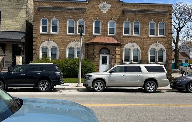 1 Large BDRM/ 1 BTH Near Downtown 522 S 6th St. Unit 21.