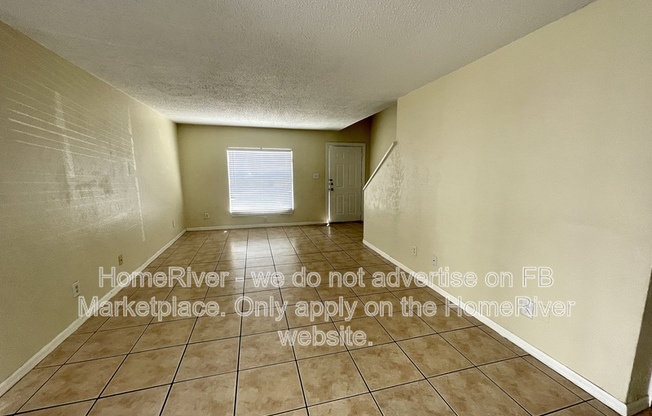 8517 LINCOLN CV DR