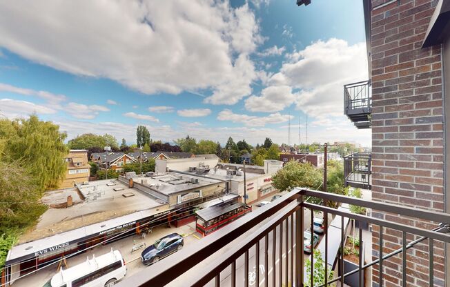 1 bed, 1 bath, 496 sqft, $1,600, Unit 310 (MFTE)