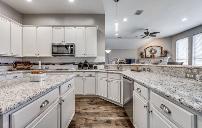 10424 Hay Meadow Dr. Frisco, TX. 75033