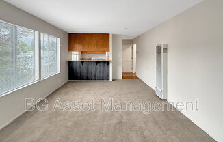 3600 DIMOND AVE