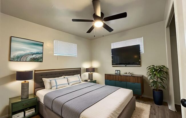 The Cottages at 3440