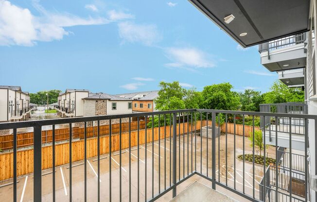 Studio, 1 bath, 534 sqft, $1,300