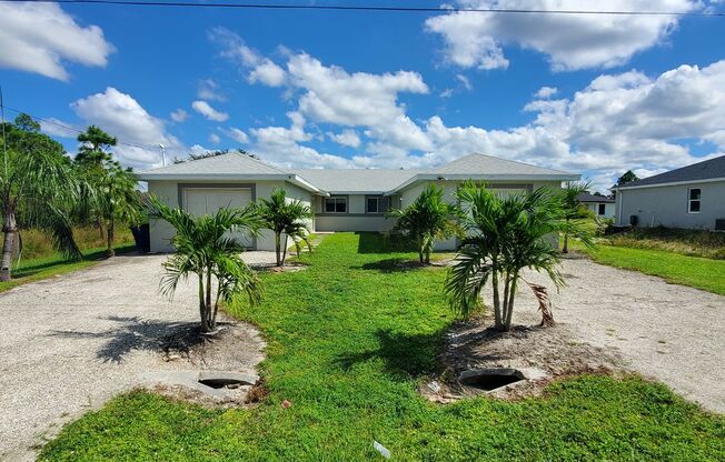 777/779 Bedford Drive