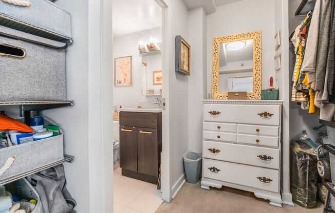 1 bed, 1 bath, $1,875, Unit (#112)