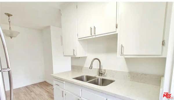 2 beds, 2 baths, $2,599, Unit A