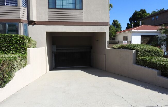 2 beds, 2 baths, $3,600, Unit Unit #202