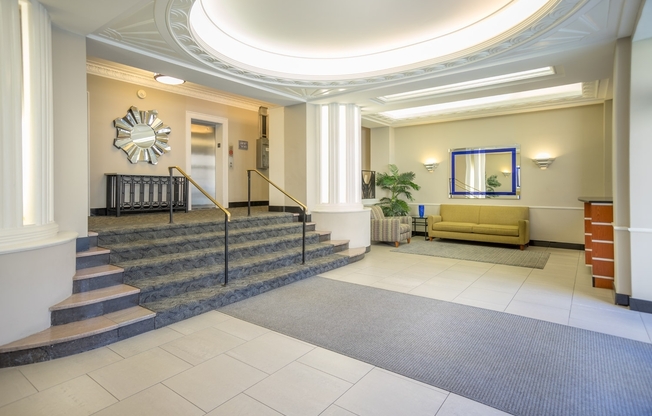 1 bed, 1 bath, 676 sqft, $2,795, Unit 610