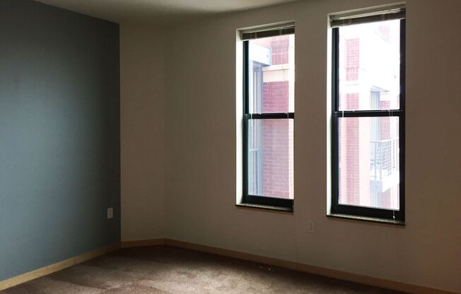2 beds, 2 baths, $2,475, Unit Suite 1-304