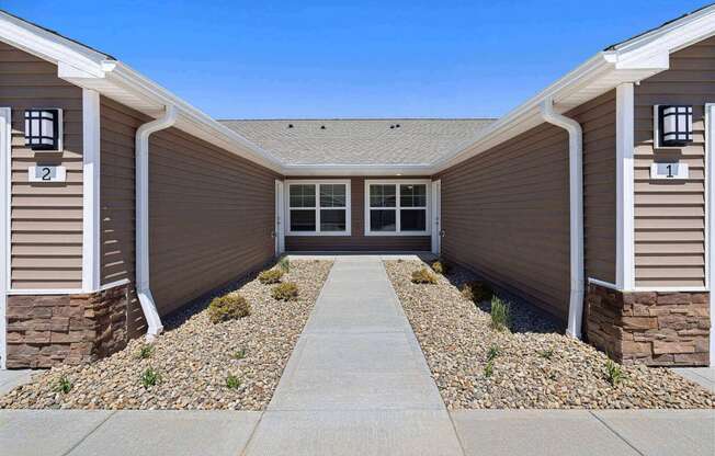 Redwood Burlington Apartment Rentals