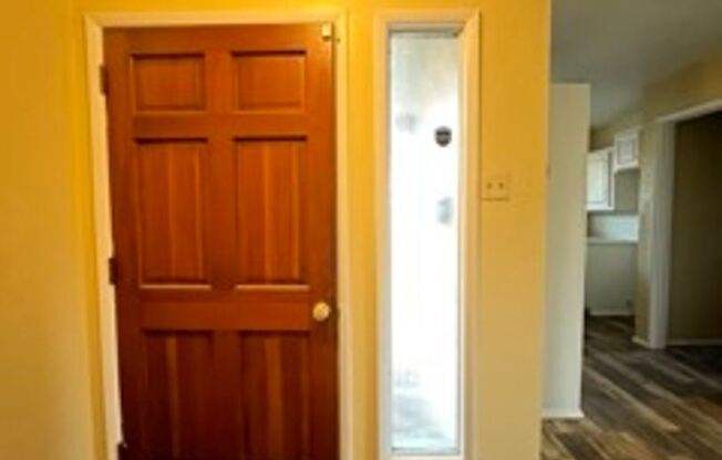 10365 Cedarlane Dr.