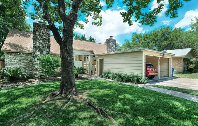 2711 St Edwards Cir