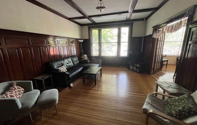1033 Beacon St.