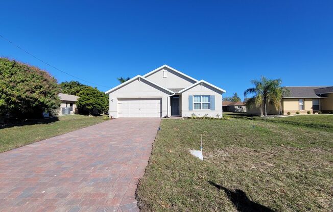334 SW 25th Ave