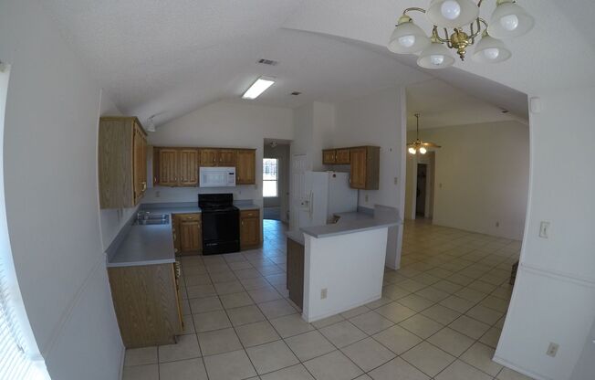 3 beds, 2 baths, $1,900