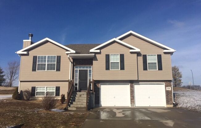 1226 KIMMY LN