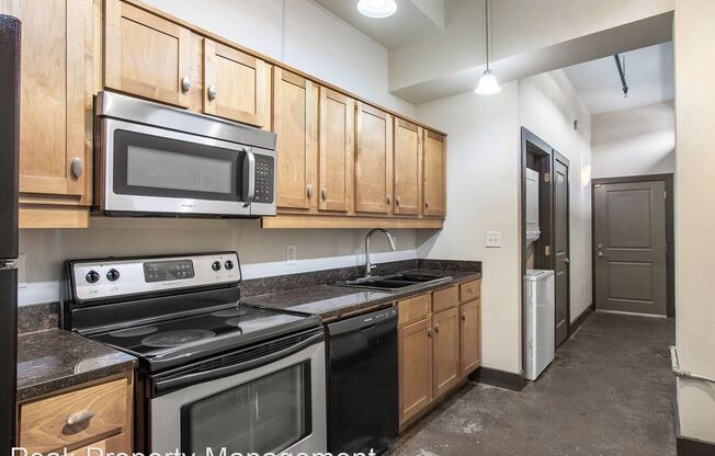 212 W. 7th Street