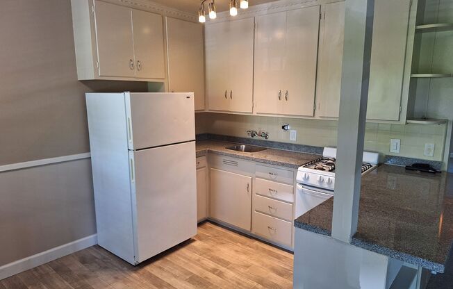 MORRIS APARTMENTS, LLC