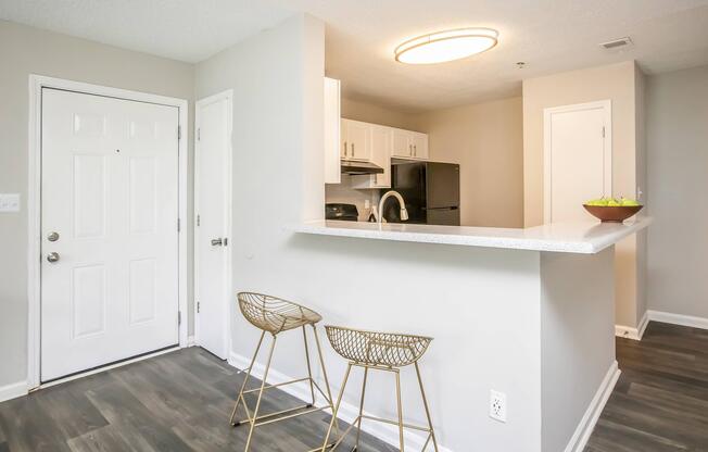 2 beds, 2 baths, 1,030 sqft, $1,625