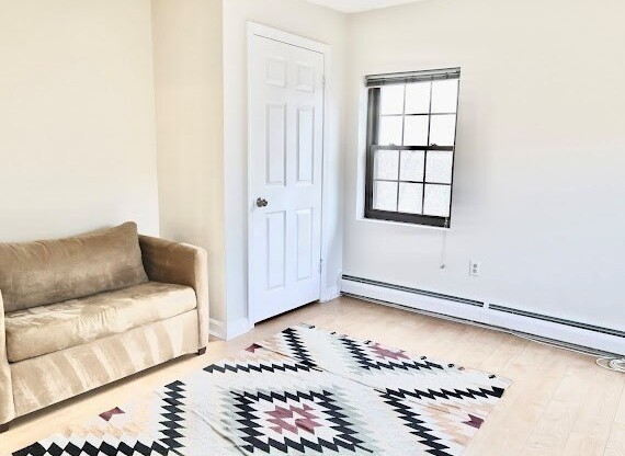 2 beds, 2 baths, 1,030 sqft, $2,600, Unit 43B