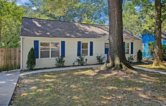 Beautifully Remodeled 3/2 Ranch off Hollowell and Boone