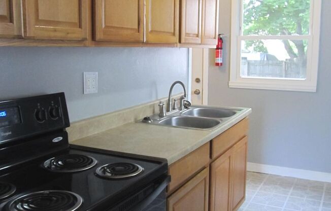 Two Bedroom Ranch in Westnedge Hill