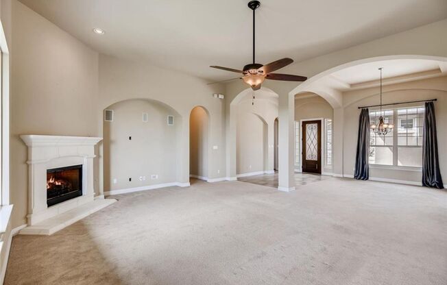 A Private Hill Country Retreat Designed for Entertaining & Seclusion