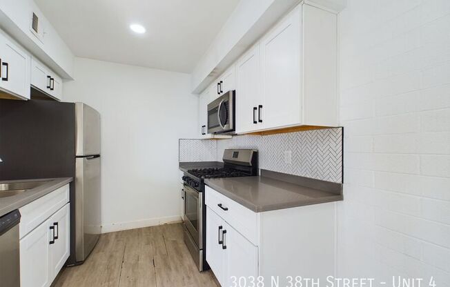 3038 N. 38th St.