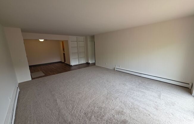 2 beds, 2 baths, 1,050 sqft, $1,395, Unit 13 - 202