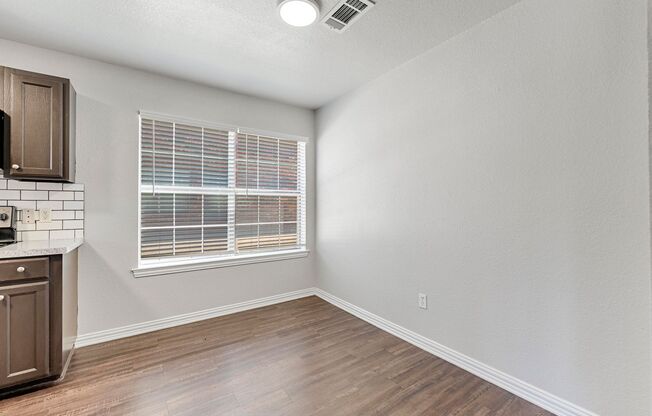 3 beds, 2 baths, 1,110 sqft, $1,550, Unit J336-101