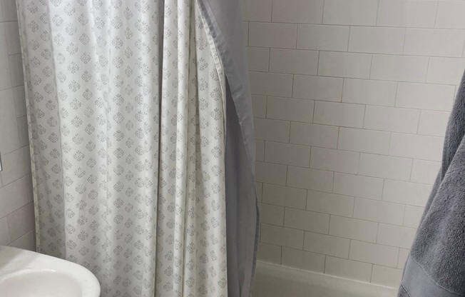 Studio, 1 bath, $3,230, Unit 12G